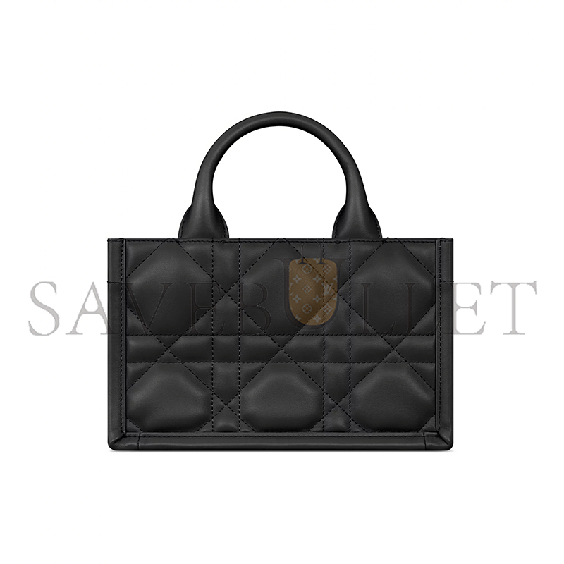 DIOR MINI DIOR BOOK TOTE S5573OWHP_M900 (21.5*13*7.5cm) DIOR MINI DIOR BOOK TOTE S5573OWHP_M900 (21.5*13*7.5cm)